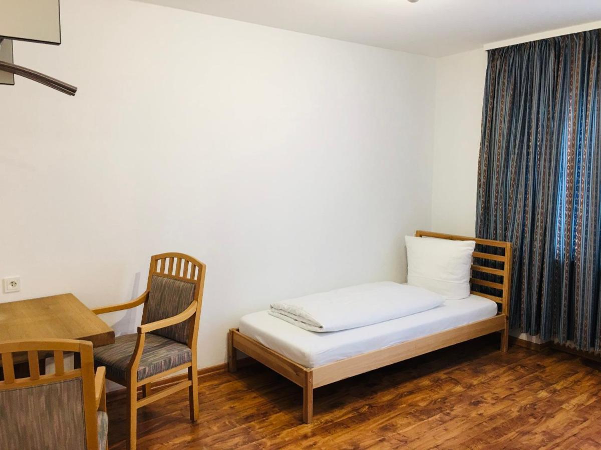 Apartamente 普富林根 外观 照片